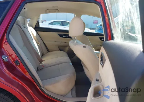 2014 Nissan Altima 2.5 S z USA, uszkodzony, nr VIN 1N4AL3AP2EC161065